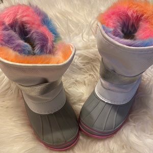 Rainbow faux fur winter boots! 🎄 Christmas Special 🎄 SAME DAY SHIP!
